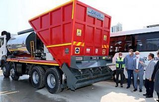 Akdeniz Belediyesine soğuk asfalt aracı