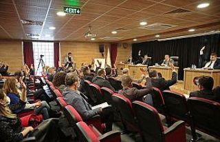 Akhisar Belediye Meclisi ilk kez Uğur Mumcu Kültür...