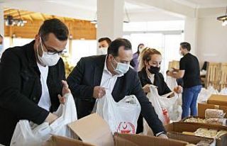 Akhisar Belediyesi’nden ihtiyaç sahiplerine Ramazan...