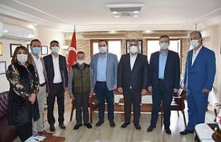 Akhisar Belediyesi’nden kahvehane esnafına destek