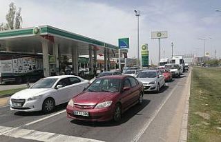 Aksaray’da karayollarında tam kapanma öncesi trafik...