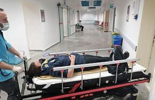 Aksaray’da kontrolden çıkan otomobil takla attı:...