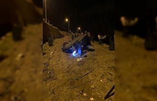 Alanya’da otomobil bahçeye uçtu: 1 yaralı