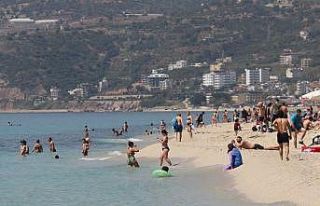 Alanya’ya yaz erken geldi