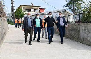 Altınordu’da beton yol mesaisi sürüyor