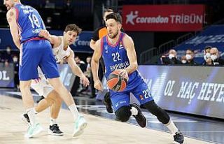 Anadolu Efes - Real Madrid serisinde ikinci perde