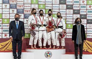 Antalya Grand Slam’de Şentürk’ten bronz madalya