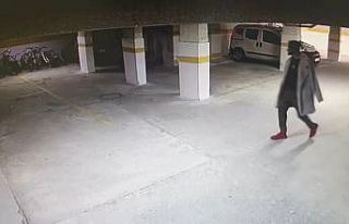 Antalya’da ‘pes’ dedirten olay: Geldi, çaldı,...