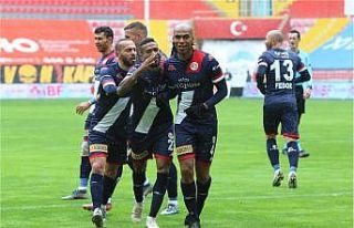 Antalyaspor’da Naldo 1 attı, 3 getirdi