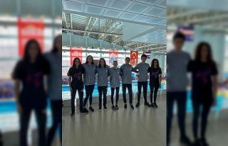 Antalyasporlu yüzücüler milli takım için kulaç...