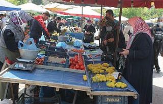 Artan fiyatlar kalabalığı engelleyemedi