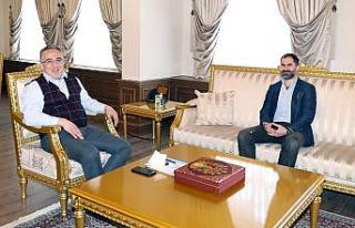 ASBİD Başkanı Dinler, Belediye Başkanı Savran’ı...