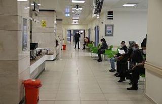 Aşılama sonrasında yoğun bakım hastalarının...