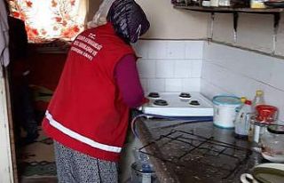 Aslanapa’da yaşlı ve kimsesizlere evde bakım...