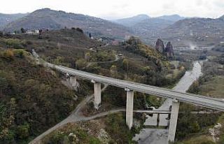 Asrın projesi ‘Karadeniz-Akdeniz Yolu’nda sona...