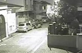 Ataşehir’de sahur vakti 50 binlik motosikleti hırsızlar...