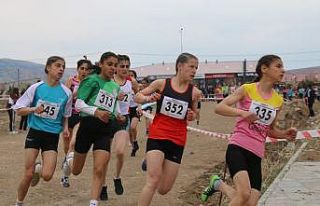 Atletizm kros ligi yarı final yarışları Sivas’ta...