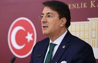 Aydemir: ‘Sağlık çalışanları birer kahraman’