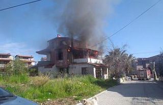 Ayvalık’ta ev yangını