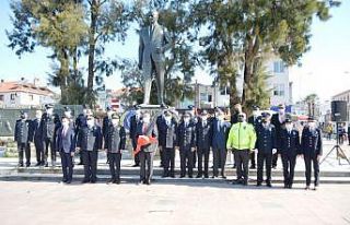 Ayvalık’ta Polis teşkilatı 176. yılını sade...