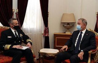 Bakan Akar, Napoli Müşterek Kuvvetler Komutanı...