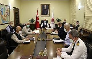 Bakan Akar, telekonferans yöntemiyle toplantı yaptı