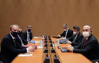 Bakan Çavuşoğlu, İngiliz mevkidaşı Raab ile...