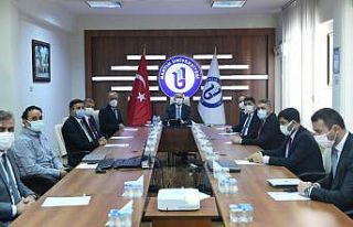 Bakan Karaismailoğlu, Bartın Üniversitesinden övgüyle...