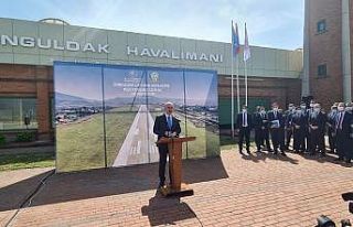 Bakan Karaismailoğlu, Zonguldak Havalimanı’nda...
