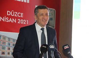 Bakan Selçuk: "Ara eleman yetiştirmeyi önemsiyoruz"