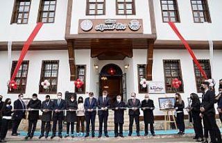 Bakan Selçuk, Masal Konağı’nın açılışını...