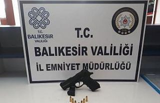 Balıkesir’de polis ’Huzur’ operasyonlarında...