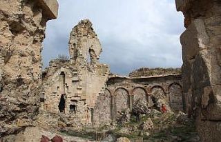 Bana Katedrali ilgi bekliyor