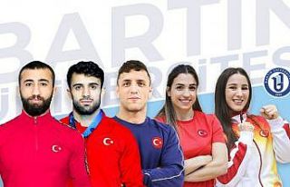 Bartın Üniversitesi’nden 5 öğrenci Türkiye’yi...