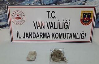 Başkale’de 1 kilo 622 gram eroin ele geçirildi