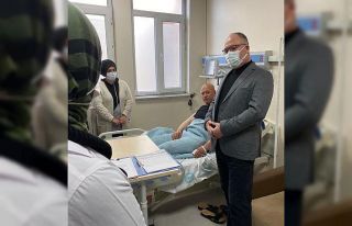 Başkan Bilgin, kaza yapan itfaiye erlerini ziyaret...