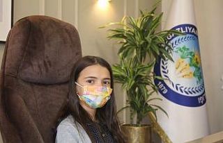 Başkan Coşar makamı çocuklara devretti