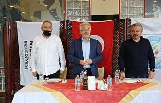 Başkan Erdem’den Nilüfer’in sultanlarına kutlama...