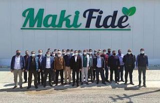 Başkan Erdoğan ve muhtarlardan Finike’ye çıkarma