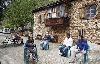 Başkan Genç, kısıtlamada sahaya indi