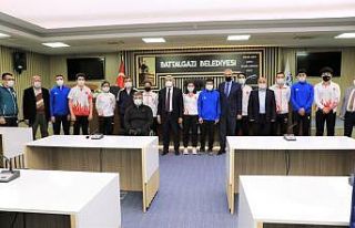 Başkan Güder, genç sporcularla buluştu