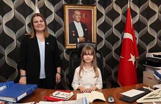 Başkan Hürriyet, çocuk başkanla birlikte açıkladı