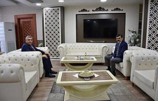 Başkan Sadıkoğlu’ndan emniyet müdürüne ziyaret