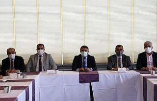 Başkan Şayir muhtarlarla bir araya geldi