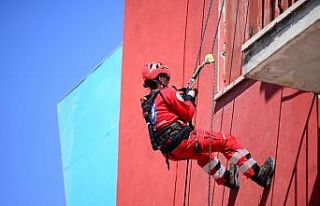 Başkent’te nefes kesen deprem tatbikatı