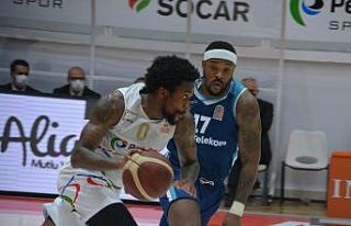 Basketbol Süper Ligi: Aliağa Petkim Spor: 65 - Türk...