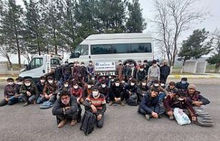 Batman’da 102 düzensiz göçmen yakalandı