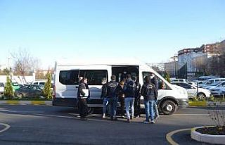 Batman’da ’trafo fareleri’ yakalandı