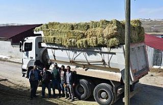 Bayburtlu çiftçilerden Yusufeli’ne yardım eli