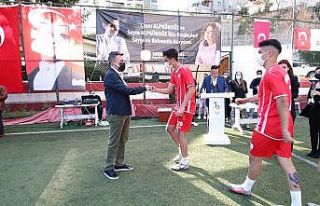 Bayraklı’nın her mahallesinde 23 Nisan coşkusu